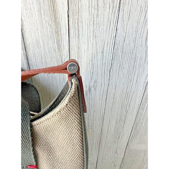 NWT ED Ellen DeGeneres Laurl Crossbody Handbag PARSLEY GREEN Purse New - Picture 3 of 12